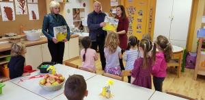 Mirna - Dan slovenske hrane 15112019, obisk pri skupini gumbi, foto Lapego (1)